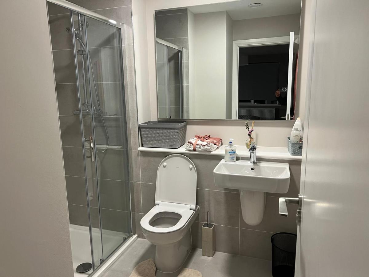 3 Bed Rooms Vip Family House ดับลิน ภายนอก รูปภาพ